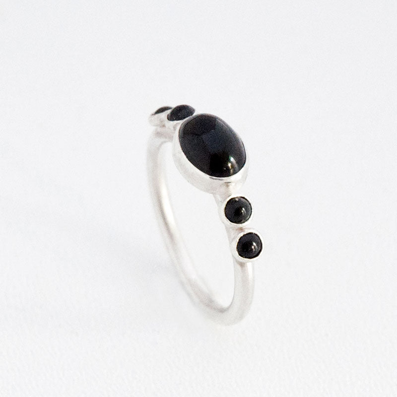 RING ONYX EDELSTEEN