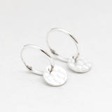 Oorbellen creolen bedel gehamerd muntje