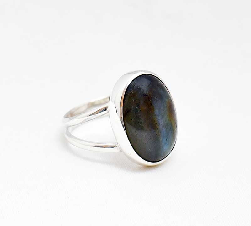 Ring edelsteen V