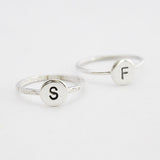 Ring letter stapel